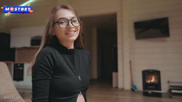 попастые: Подкинула дровишек в камине, а сводный брат кинул палку в нее