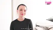 пришла устраиваться на работу няни