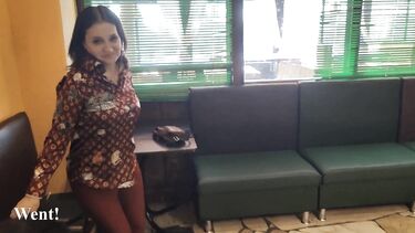 Зрелые женщины: Дрыщ дерет зрелую мачеху в домике в деревне