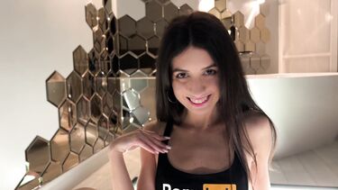Katty West: Нежный трах загорелой Кати после массажа