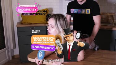 Endorphin Baby: Развратная служанка соблазняет женатика на еблю на кухне