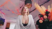 мачеха застыла