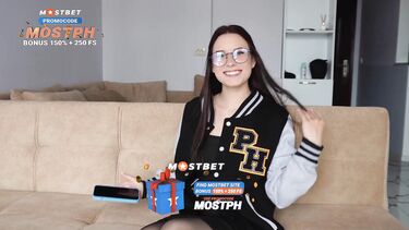 AvaDyson: В кино через постель! Ебет на кастинге 18-летнюю наивную девчонку