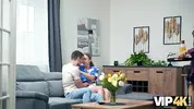 парень знакомится с мамой девушки