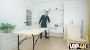 нервный клиент пришел на сеанс массажа