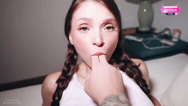 Падчерица целка подарила девственность отчиму