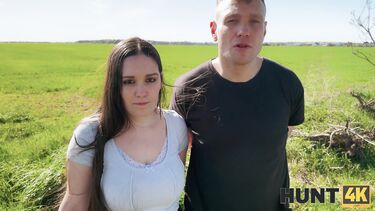 Анал: Нуждающийся муж продал жопу и рот пухленькой жены богатому землевладельцу